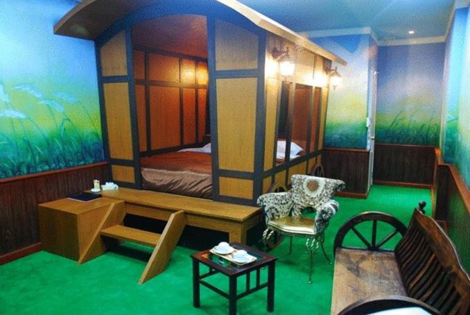 The Adventure Hotel Τσιάνγκ Μάι Δωμάτιο φωτογραφία